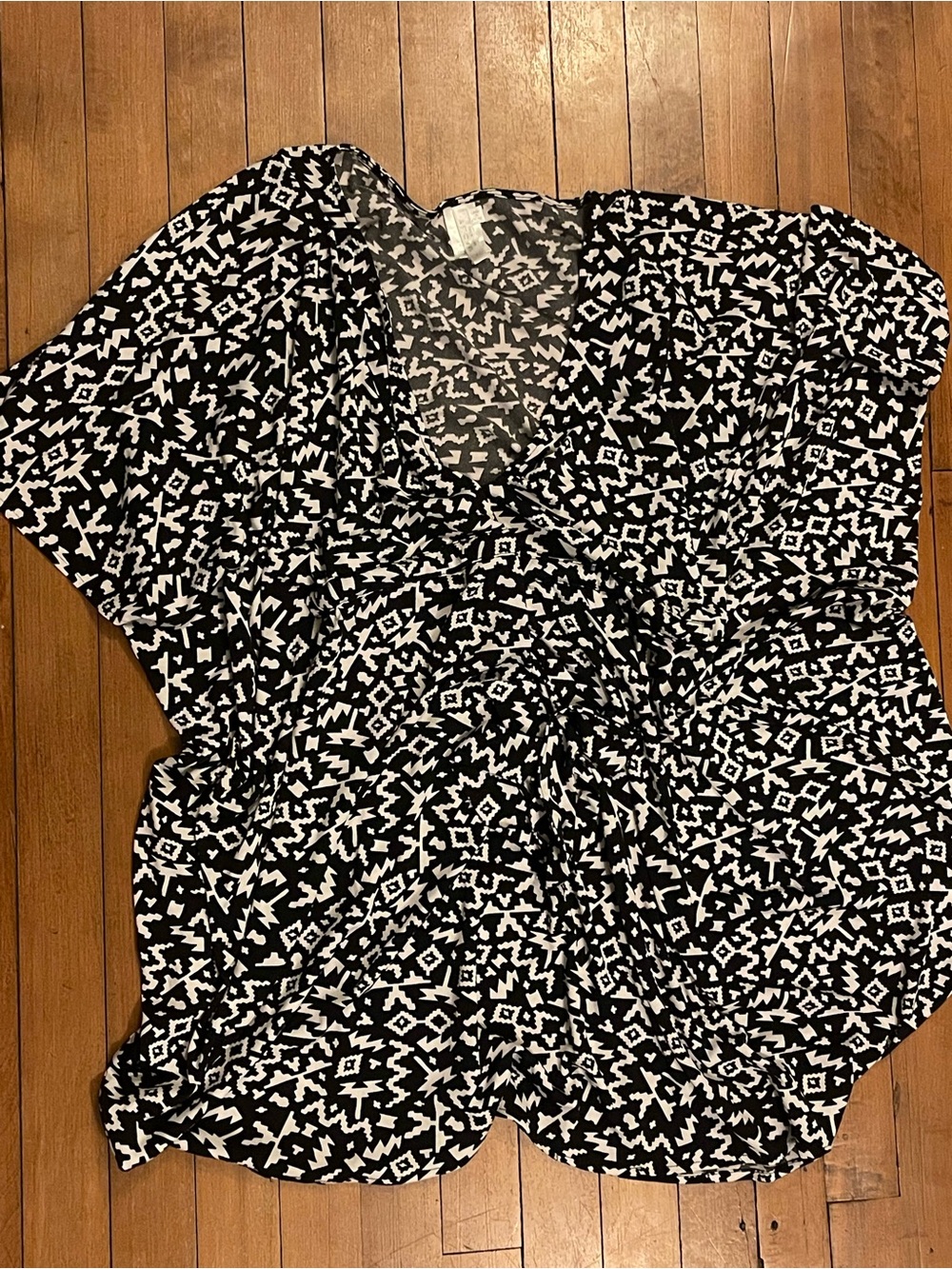 Sea Folly’s Black and White Geometric V-Neck Women's Coverup